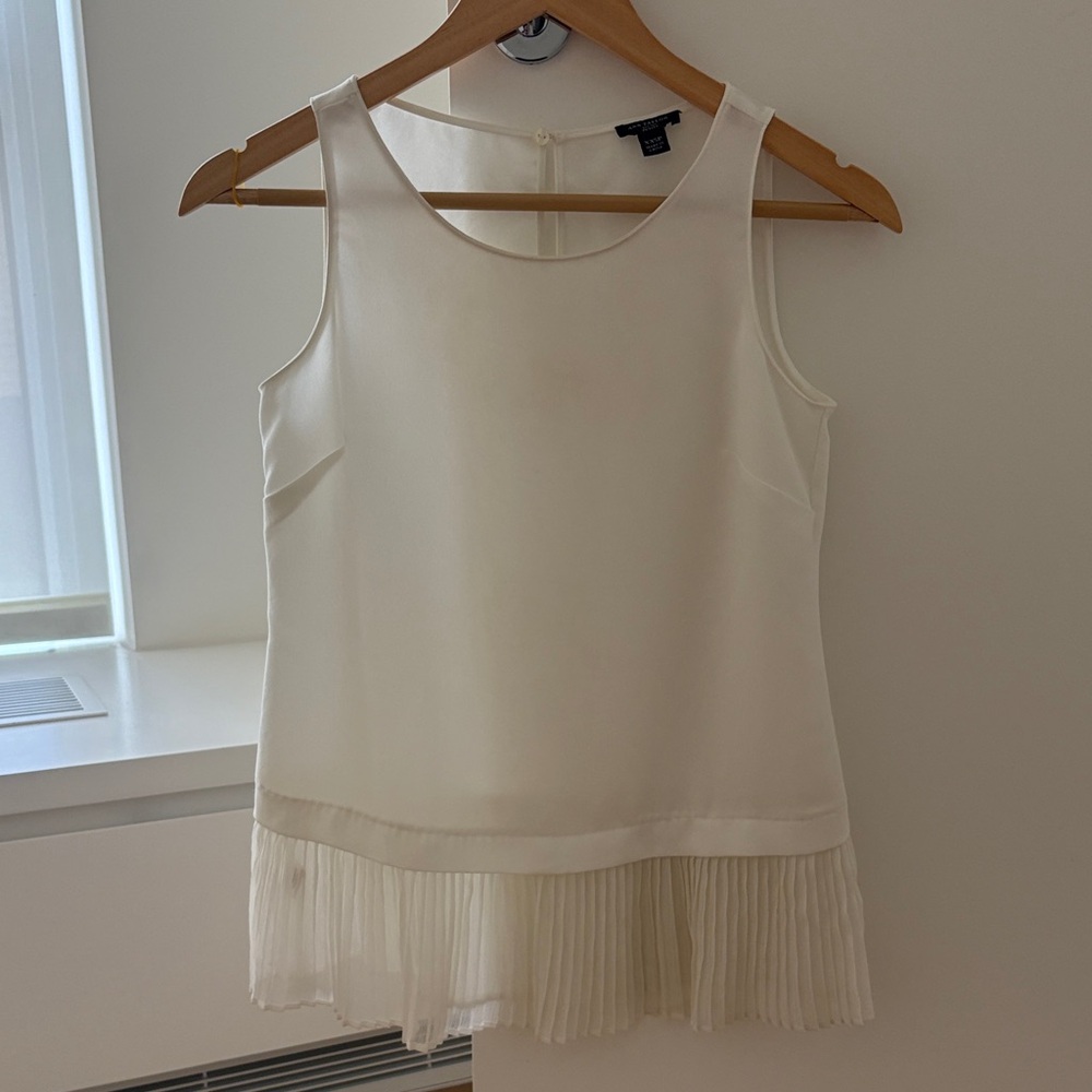 Ann Taylor Cream Pleated Hem Tank Top